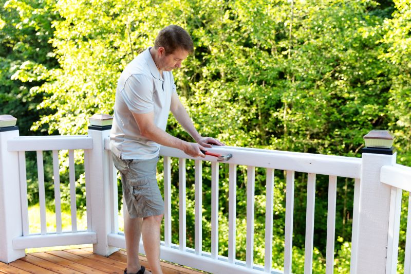 Handrails Replacement in Conroe, TX